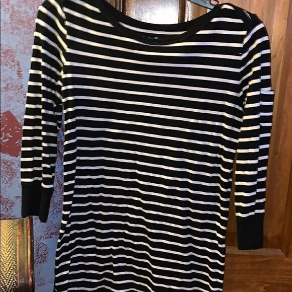 juniors shirt size small - Picture 1 of 7